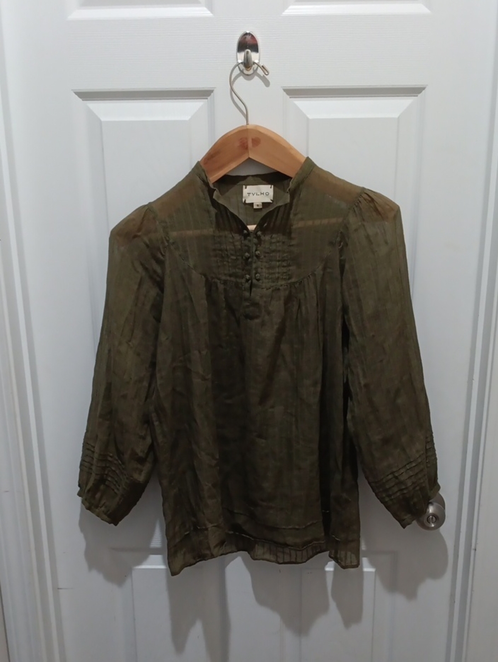 Light Olive Pintuck Button-Front Blouse by